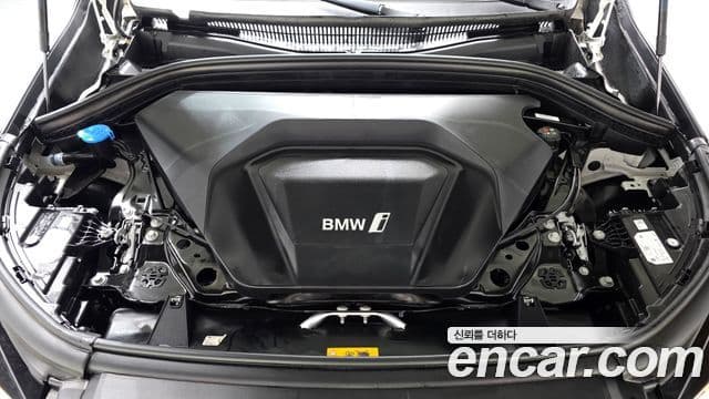 BMW iX1 (U11) xDrive 30 M Sport, 2025 6