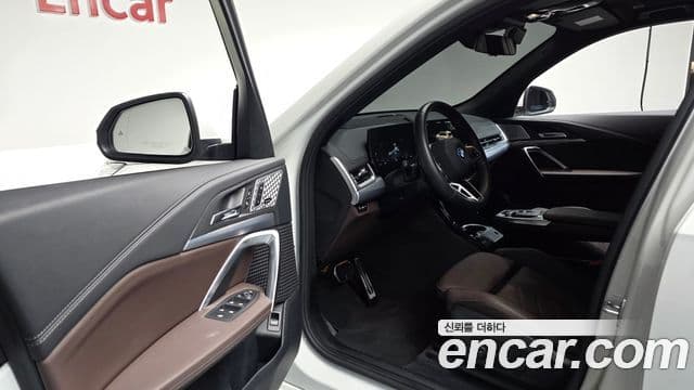 BMW iX1 (U11) xDrive 30 M Sport, 2025 11