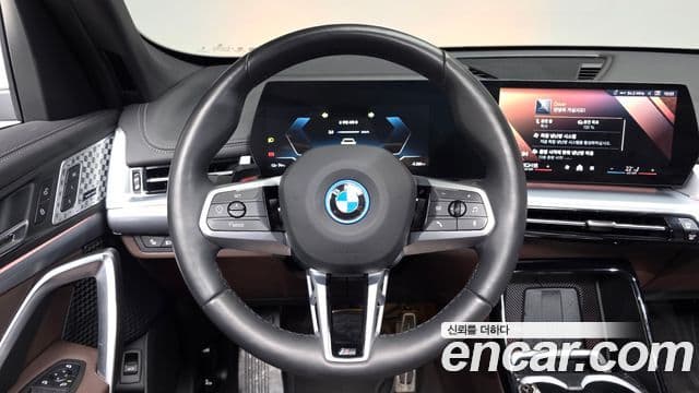 BMW iX1 (U11) xDrive 30 M Sport, 2025 13