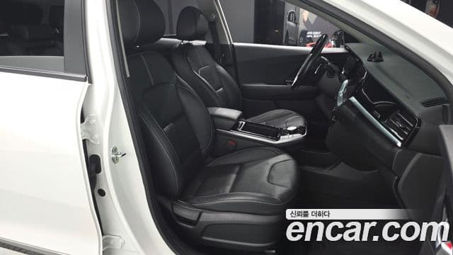 Kia Niro EV Prestige, 2022 10