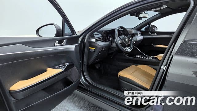Kia K5 3세대 Prestige, 2020 11