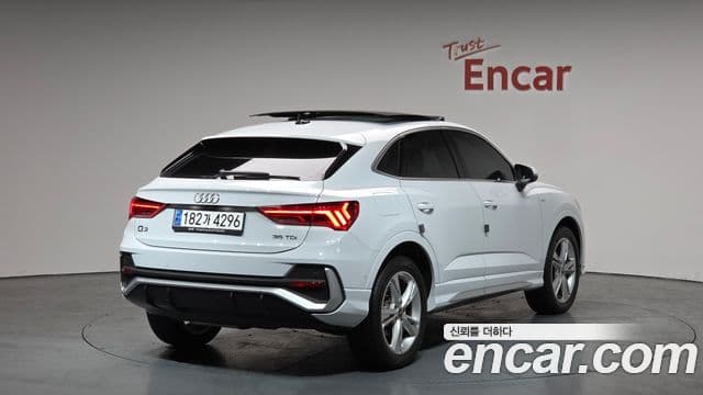 Audi Q3 (F3) 35 TDI Premium Sportback, 2023 2