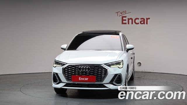 Audi Q3 (F3) 35 TDI Premium Sportback, 2023 3