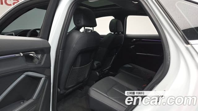 Audi Q3 (F3) 35 TDI Premium Sportback, 2023 11