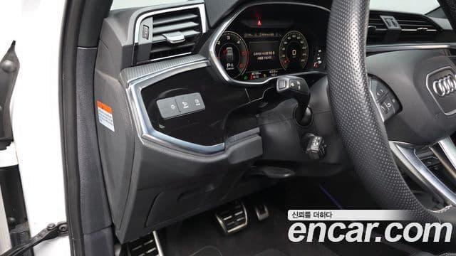 Audi Q3 (F3) 35 TDI Premium Sportback, 2023 13