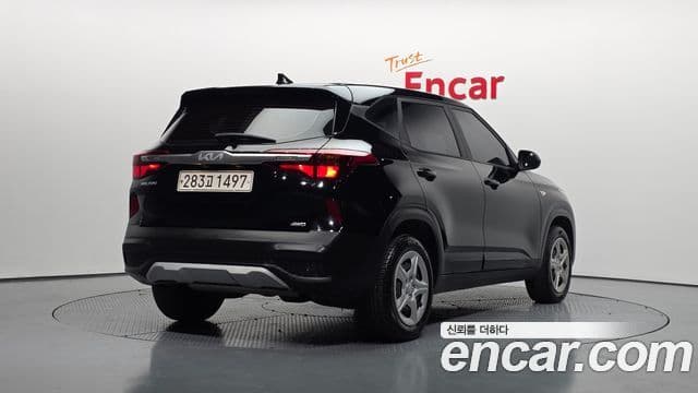 Kia Seltos Trendy, 2023 2