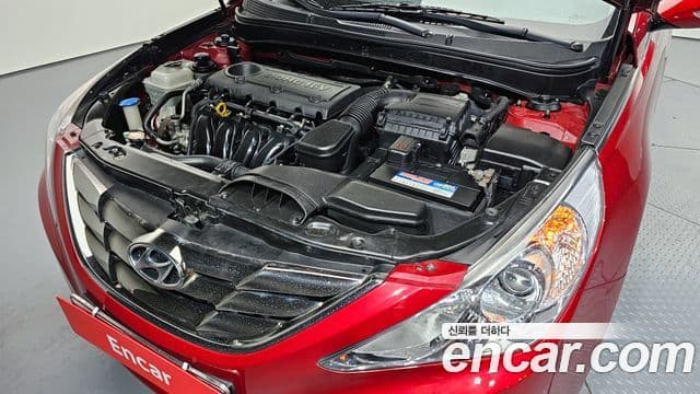 Hyundai YF Sonata топовая версия, 2010 6