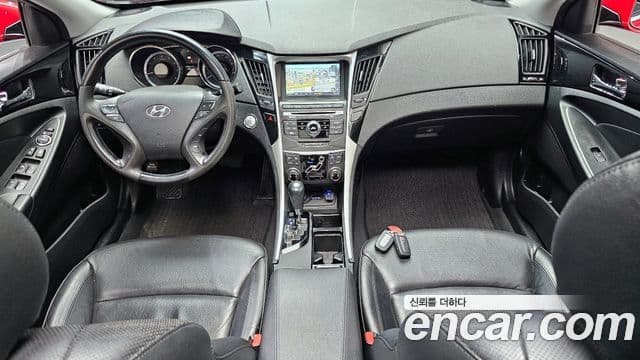 Hyundai YF Sonata топовая версия, 2010 7