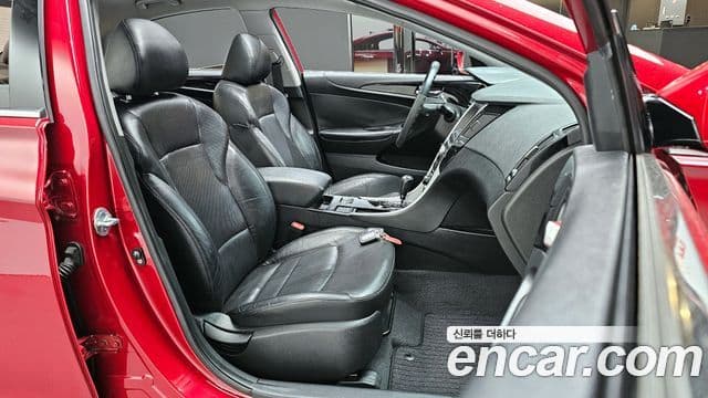 Hyundai YF Sonata топовая версия, 2010 11