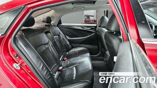 Hyundai YF Sonata топовая версия, 2010 12