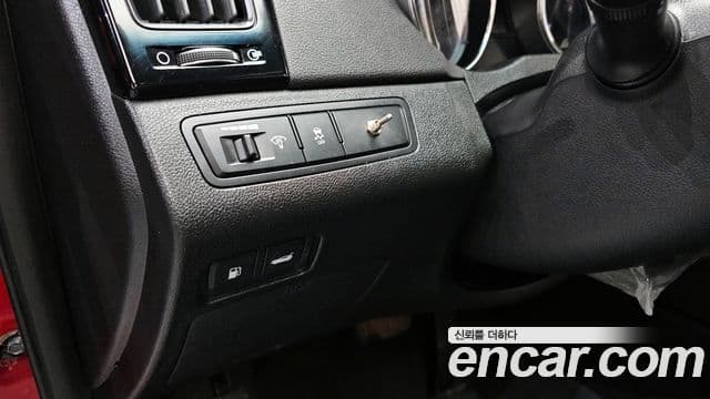 Hyundai YF Sonata топовая версия, 2010 15