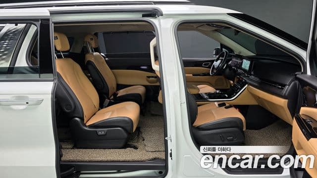 Kia Carnival 4세대 Signature, 2022 10