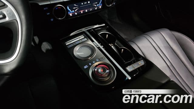 Genesis G80 (RG3) бензин 2.5 турбо AWD, 2022 9