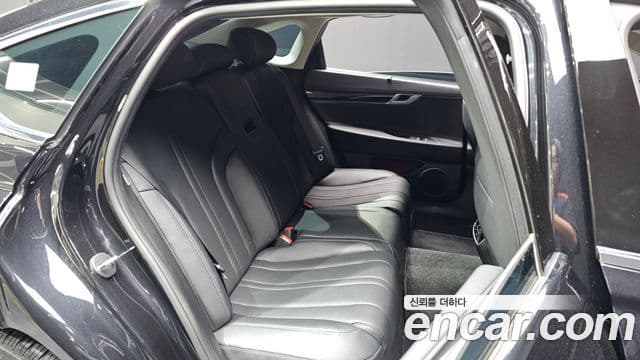 Genesis G80 (RG3) бензин 2.5 турбо AWD, 2022 12