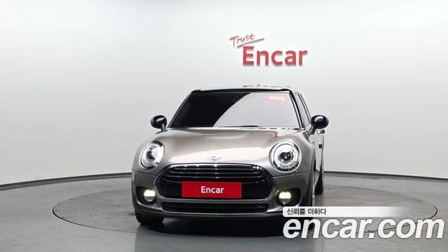 Mini Cooper D 클럽맨 2세대, 2019 3