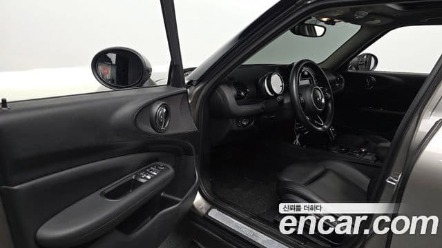 Mini Cooper D 클럽맨 2세대, 2019 11