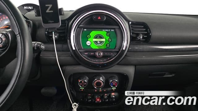 Mini Cooper D 클럽맨 2세대, 2019 14