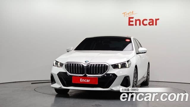 BMW 5시리즈 (G60) 523d M Sport, 2025 3