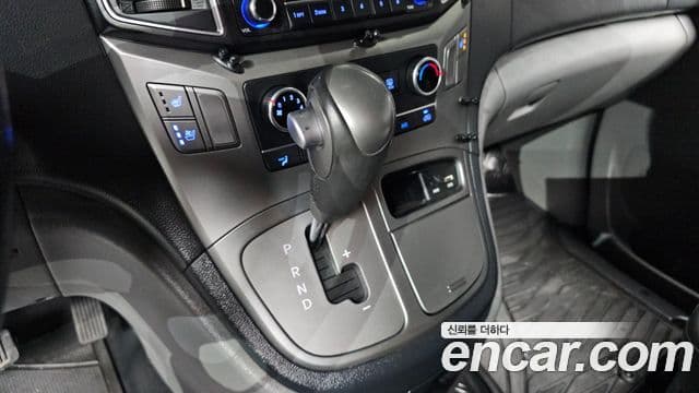 Hyundai The / новый New Grand Starex Modern, 2019 9