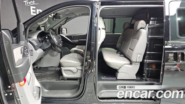 Hyundai The / новый New Grand Starex Modern, 2019 18