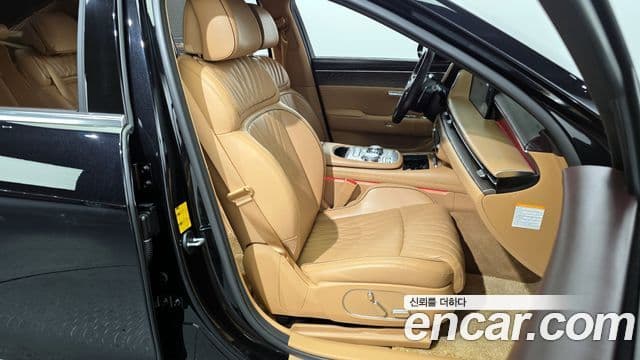 Genesis G90 (RS4) бензин 3.5 турбо e-S/C AWD, 2023 12