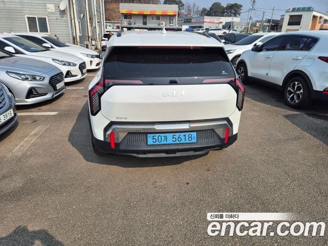Kia EV3 Earth, 2025 3