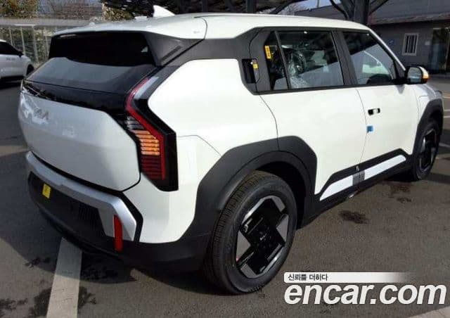 Kia EV3 Air, 2027 6