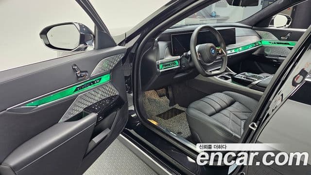 BMW 7시리즈 (G70) 750e xDrive Design Pure Excellence, 2023 11