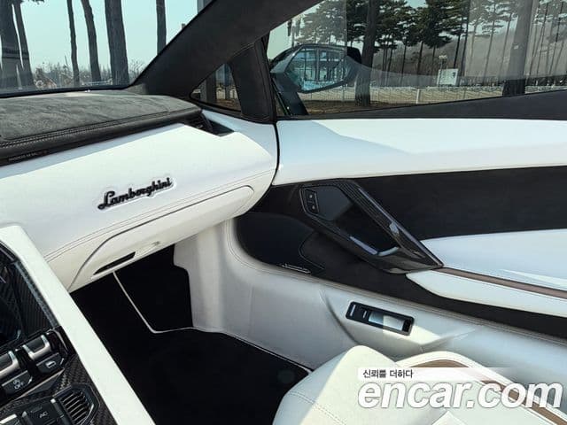 Lamborghini 아벤타도르 S LP740-4 Roadster, 2021 15