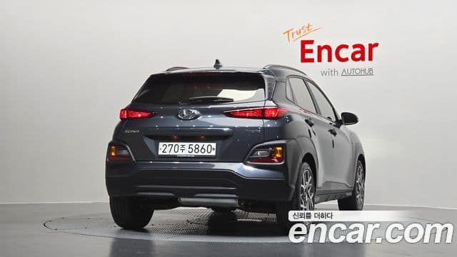 Hyundai Kona гибрид Special, 2020 4