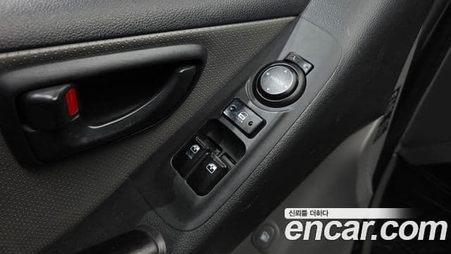 Hyundai Grand Starex CVX Deluxe, 2012 17