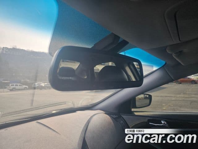 Hyundai YF Sonata люксовая версия, 2011 17