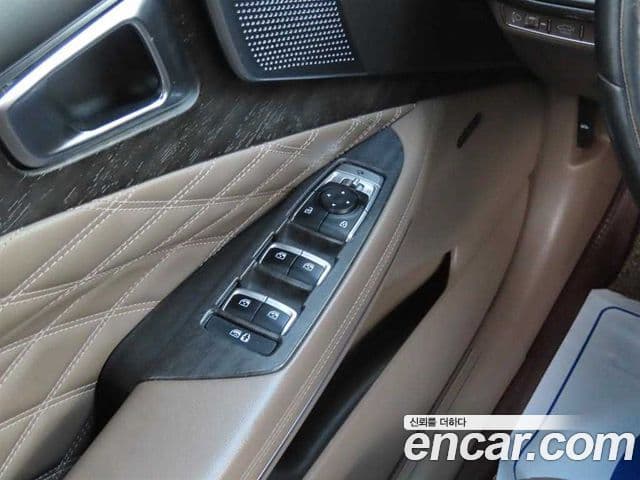 Kia K8 гибрид Signature, 2023 14