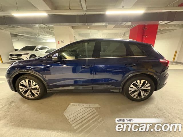 Audi Q4 e-Tron (F4), 2025 3