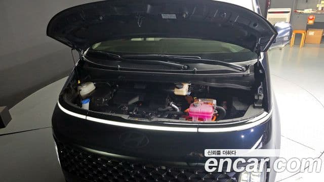 Hyundai Staria Inspiration, 2025 6