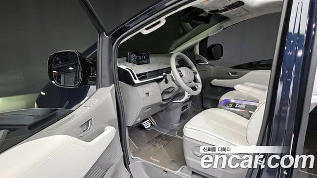 Hyundai Staria Inspiration, 2025 10