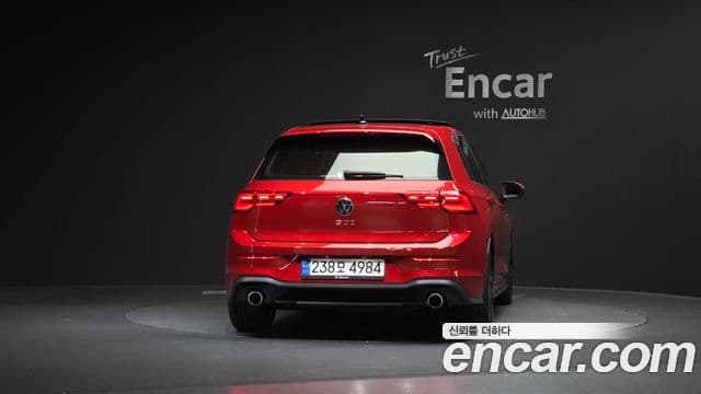 Volkswagen Гольф 8세대 2.0 GTI, 2024 4