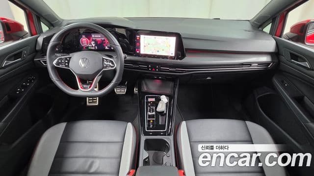 Volkswagen Гольф 8세대 2.0 GTI, 2024 7