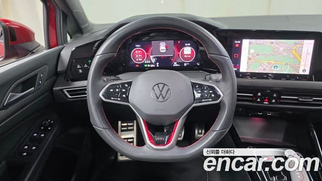 Volkswagen Гольф 8세대 2.0 GTI, 2024 13