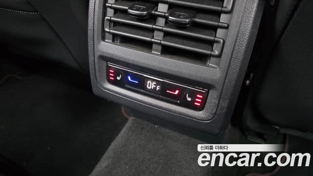 Volkswagen Гольф 8세대 2.0 GTI, 2024 18