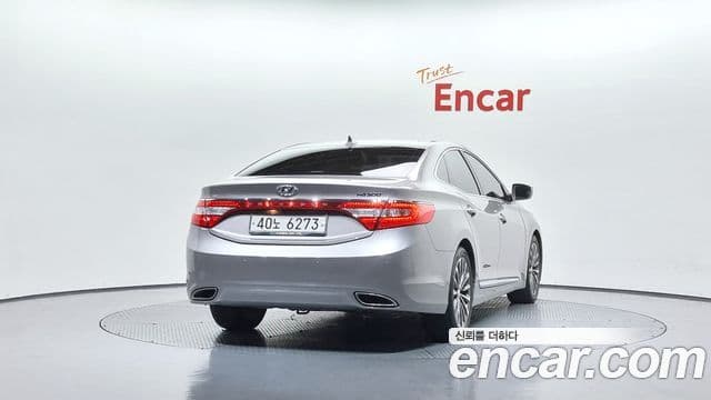 Hyundai Grandeur HG Premium, 2014 4