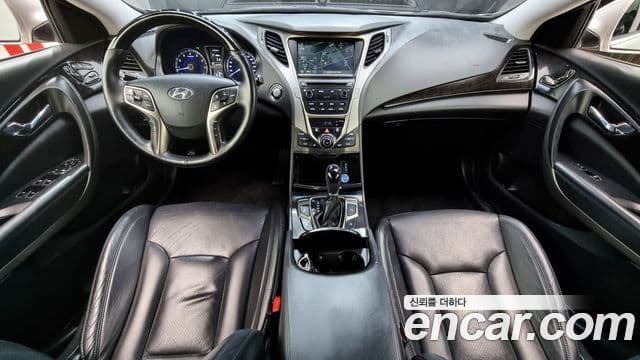 Hyundai Grandeur HG Premium, 2014 7