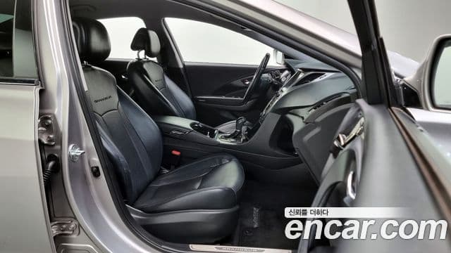 Hyundai Grandeur HG Premium, 2014 10