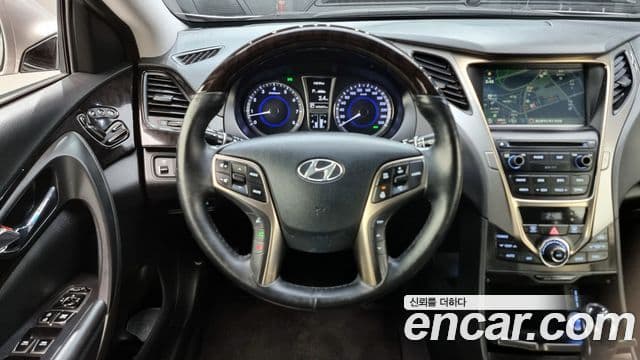 Hyundai Grandeur HG Premium, 2014 14