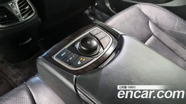 Hyundai Grandeur HG Premium, 2014 17