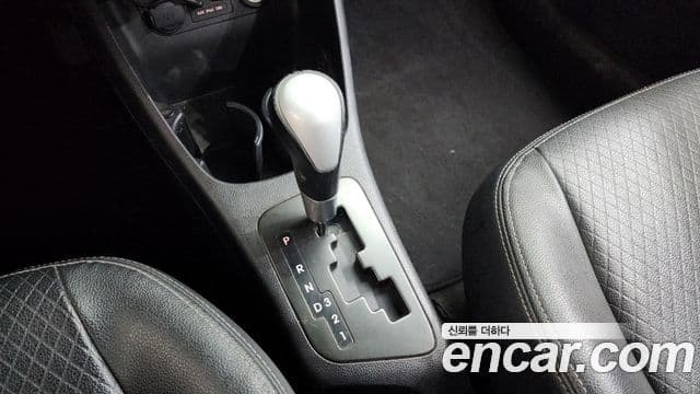 Kia All New Morning Deluxe Trendy, 2015 9