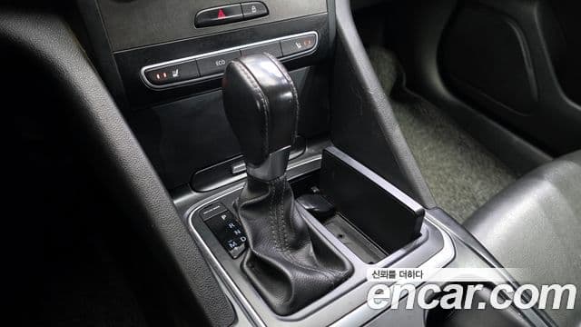 Renault Korea(Samsung) SM6 2.0 LPe SE (для людей с инвалидностью), 2019 9
