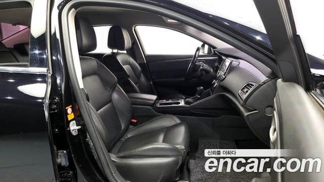 Renault Korea(Samsung) SM6 2.0 LPe SE (для людей с инвалидностью), 2019 11