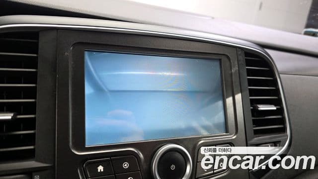 Renault Korea(Samsung) SM6 2.0 LPe SE (для людей с инвалидностью), 2019 16