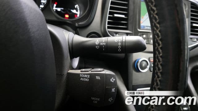 Renault Korea(Samsung) SM6 2.0 LPe SE (для людей с инвалидностью), 2019 17